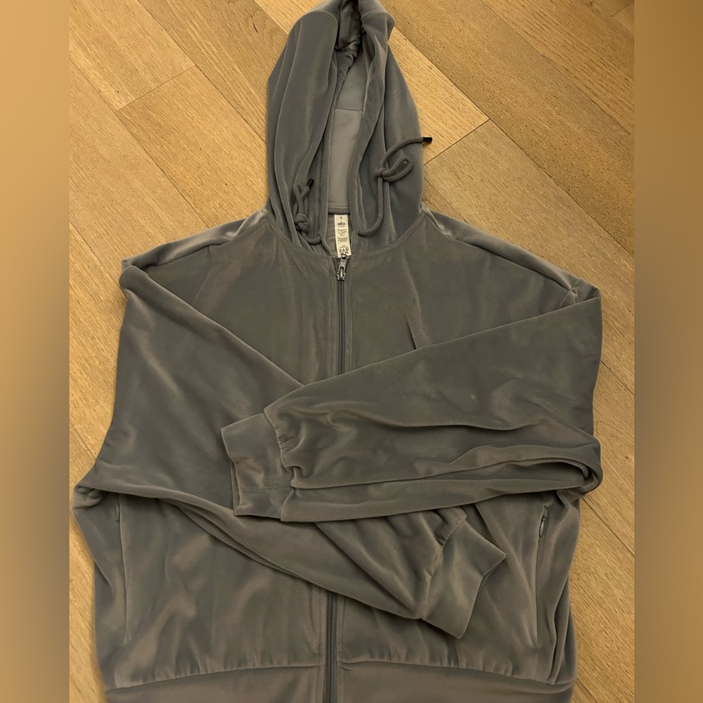 Alo yoga velvet zip-up hoodies and bra set small